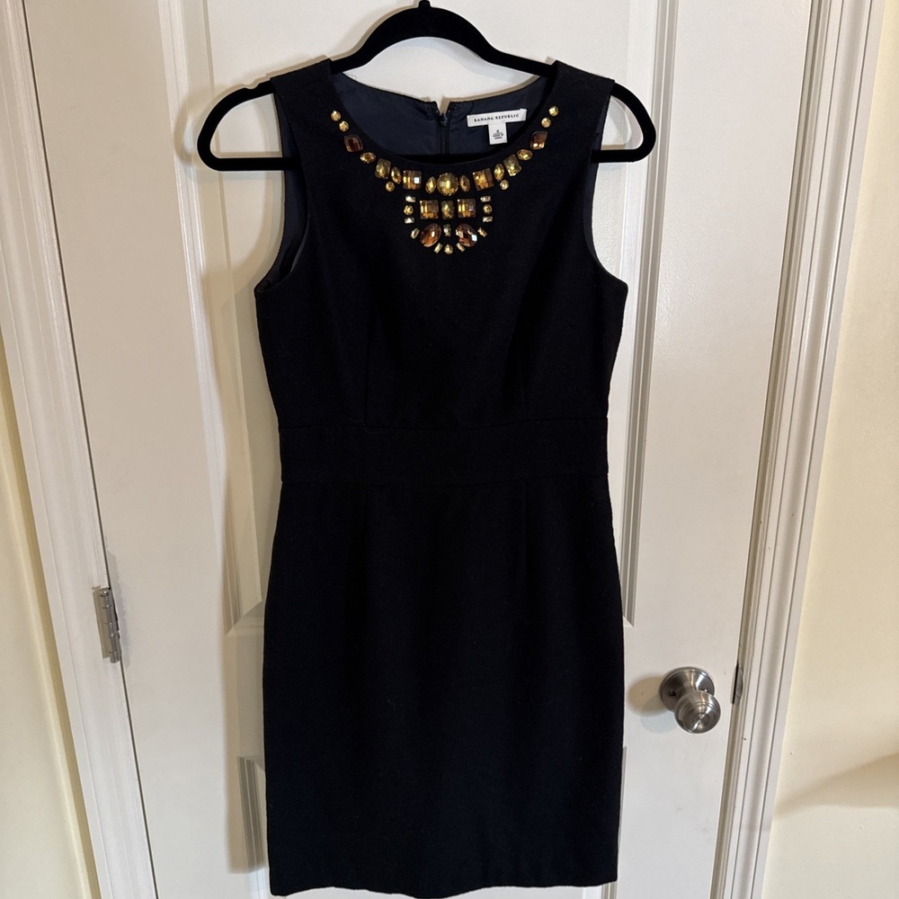 Banana Republic Jeweled Wool Blend Sheath Dress Size 4 Preppy Academia